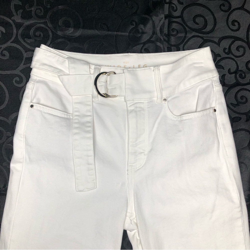 White House Black Market (WHBM) High Rise white wide leg crop denim with a belt - Picture 6 of 11